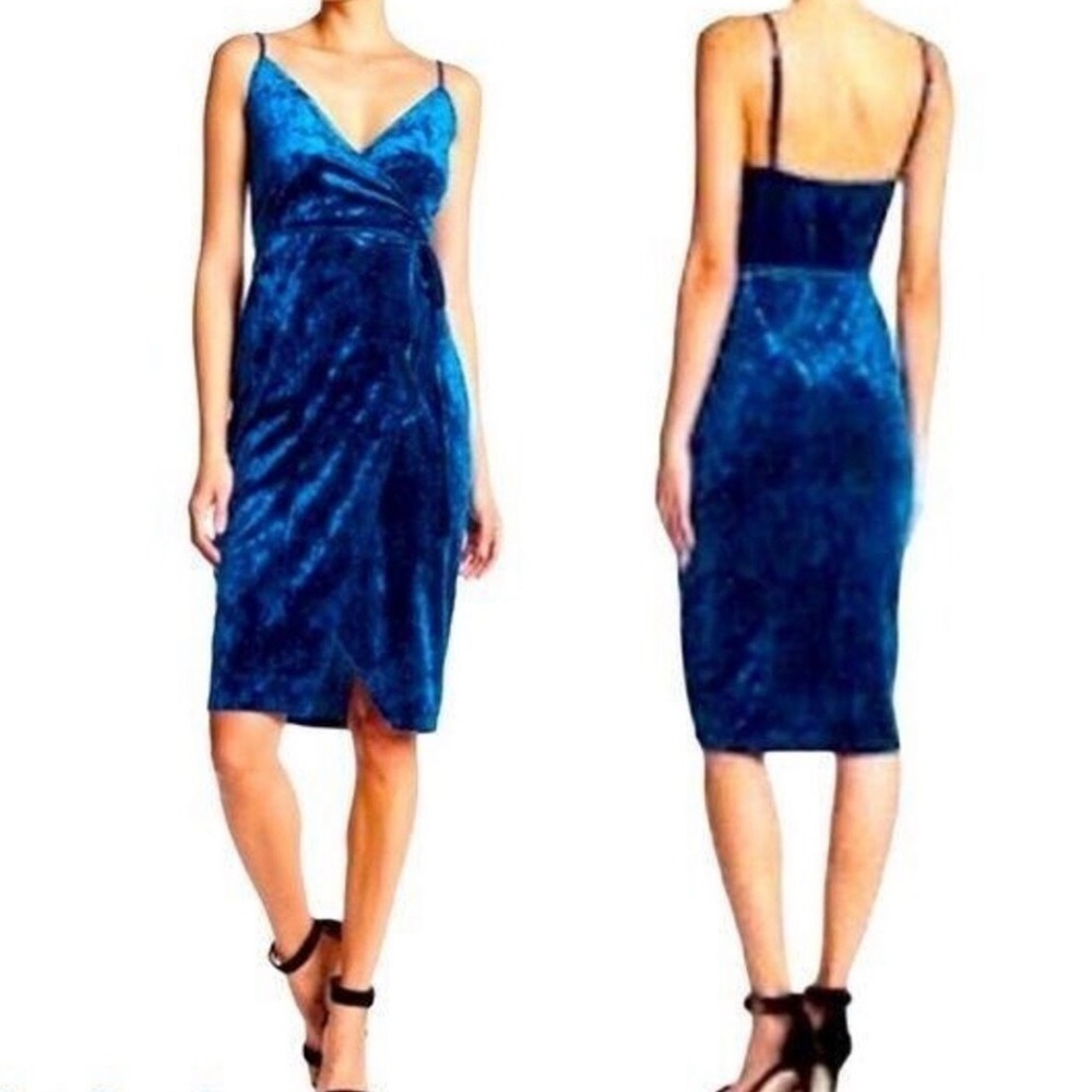 Socialite XS crushed velvet wrap dress